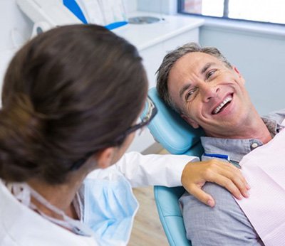 a patient before his tooth extraction in Dallas